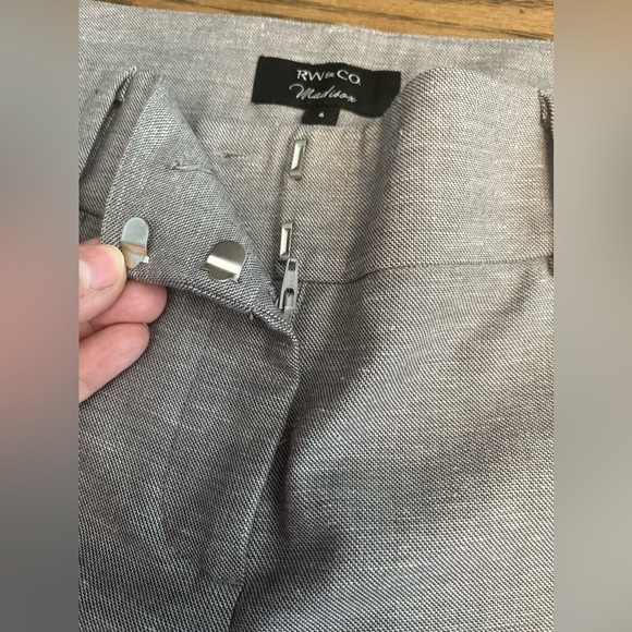 NWT RW Pants w/ Lots of Style!! - Picture 2 of 8